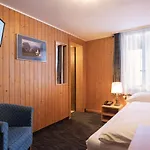 Jungfrau Lodge, Swiss Mountain