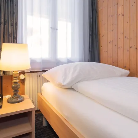 Jungfrau Lodge, Swiss Mountain