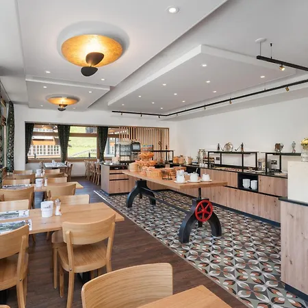 Hotel Jungfrau Lodge, Swiss Mountain Grindelwald