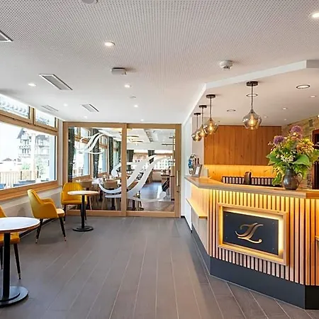 Hotel Jungfrau Lodge, Swiss Mountain Grindelwald